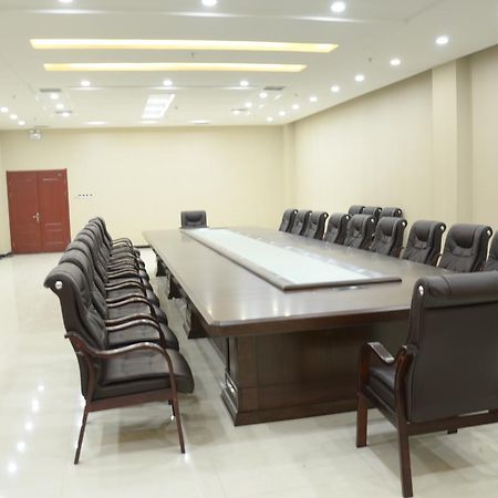 فندق Hengshuiفي  Super 8 Henshui Zhongxin North Avenue المظهر الخارجي الصورة